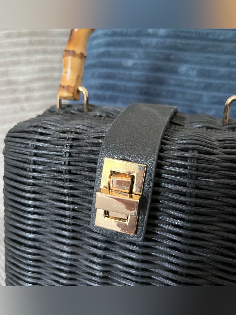 Zara black wicker bag with bamboo handle - Picture 2 of 8